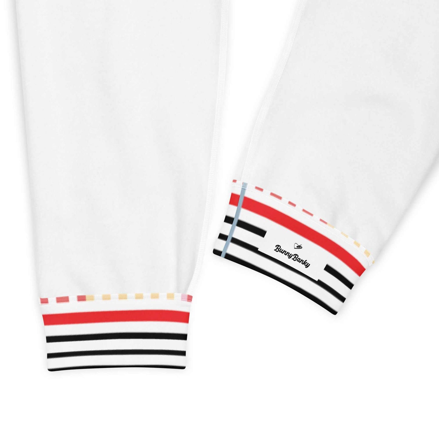 A close-up showing the practical side pocket and the soft, brushed fleece lining inside The Vienna Slim Joggers.