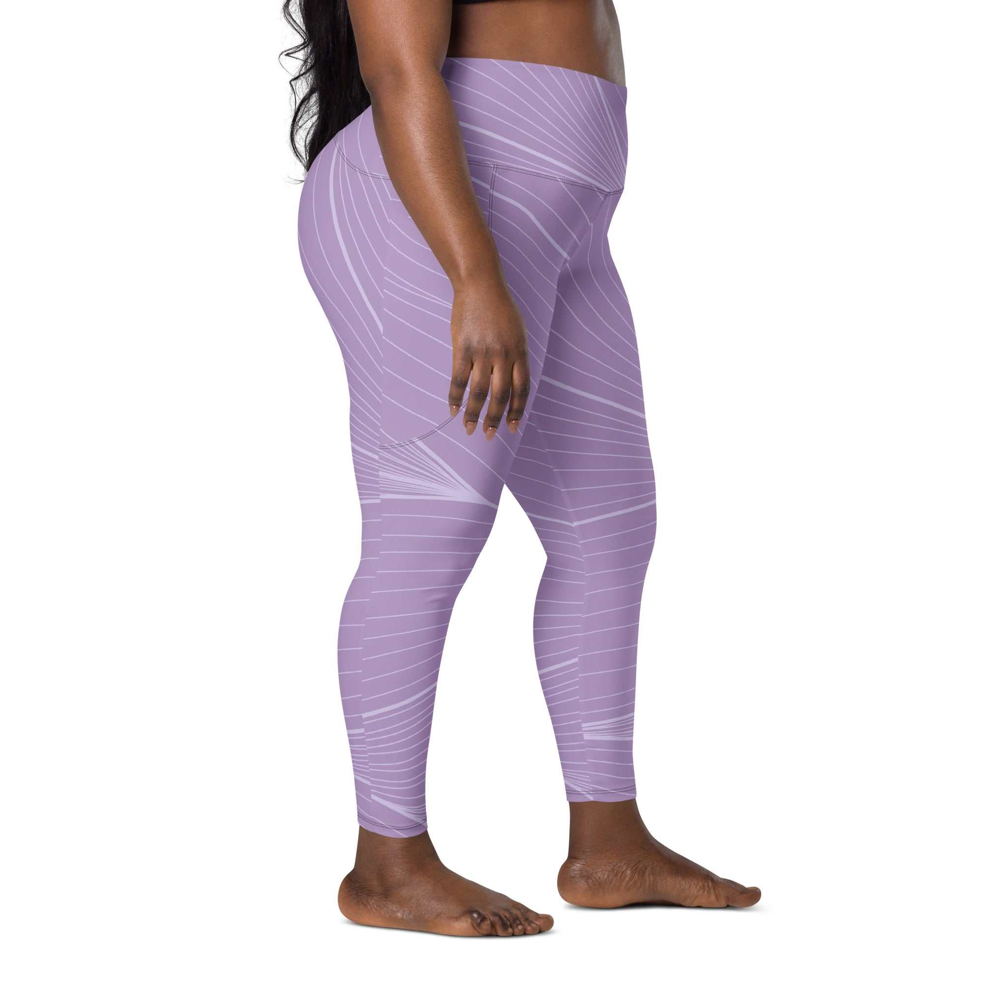 Plus size model wearing The Roma Sculpt Leggings in light lilac with graphic spiral lines and high-waist fit