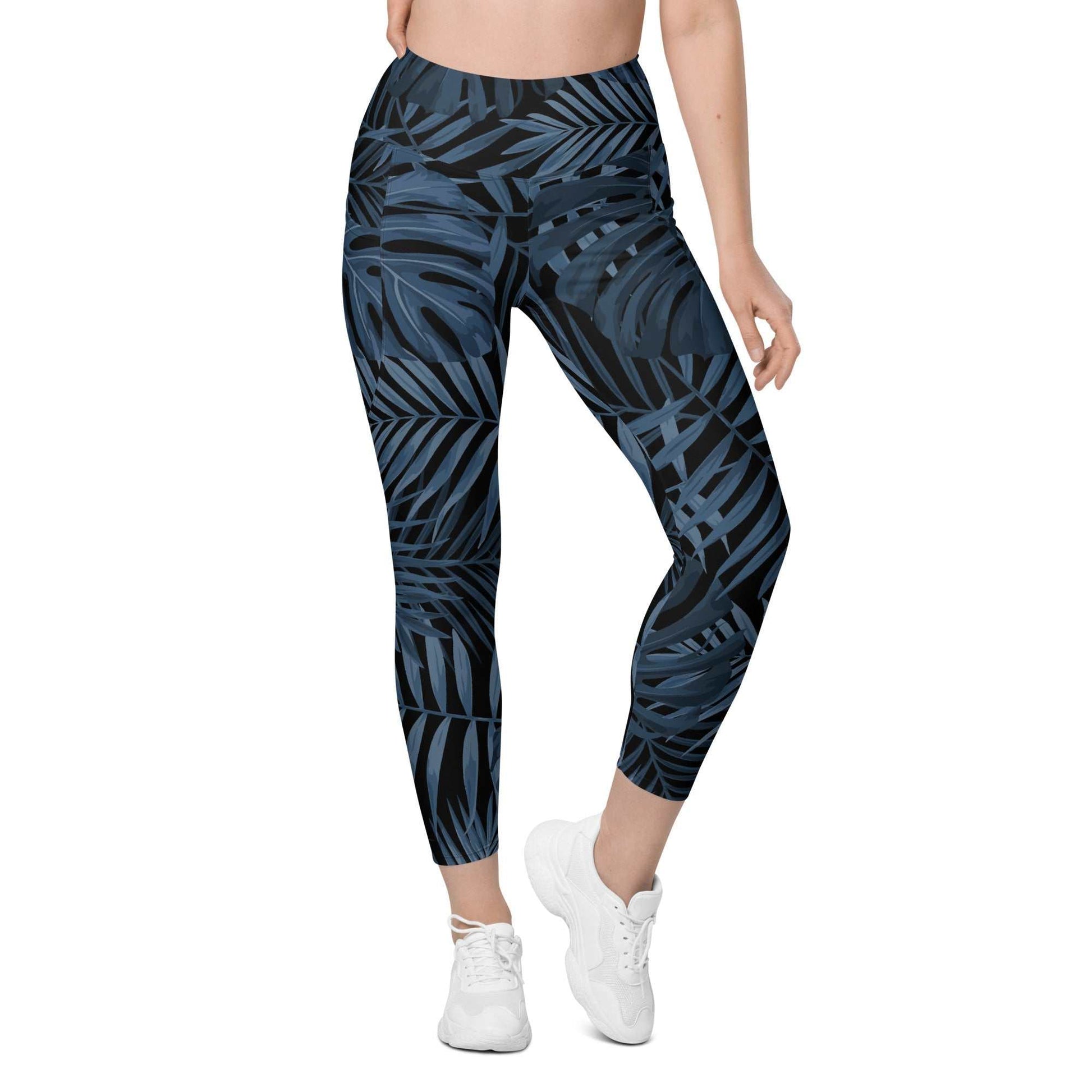 The Toulouse sculpt leggings, featuring a midnight blue palm print on white background.