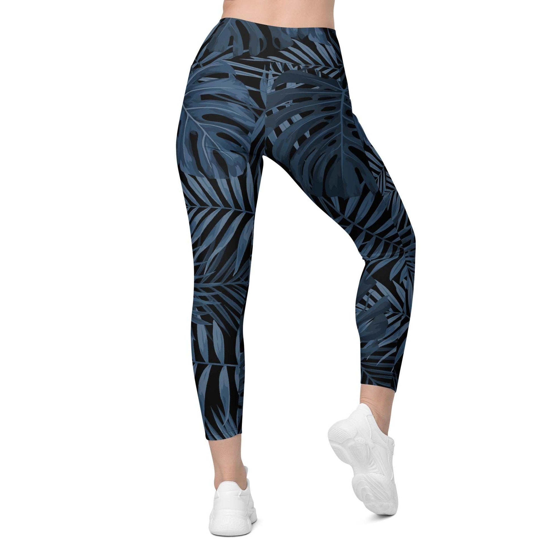 The Toulouse sculpt leggings, featuring a midnight blue palm print on white background.
